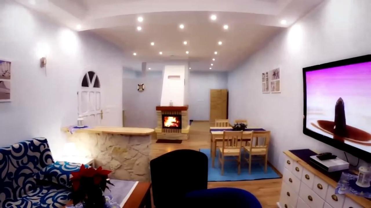Wrzos Hotel Сяноженти Екстериор снимка